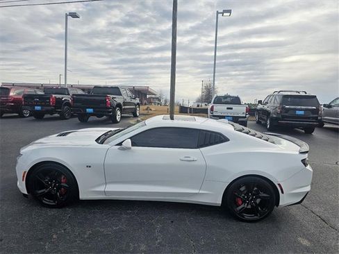 Used 2024 Chevrolet Camaro SS image 4