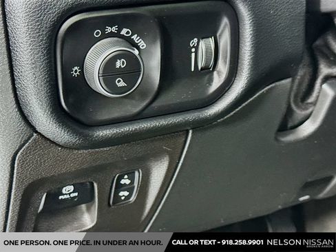 Used 2022 RAM 1500 Big Horn AWD/4WD image 10