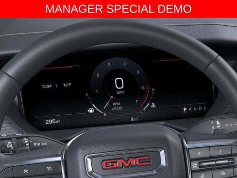 Used 2026 GMC Acadia Elevation w/ Elevation Premium Package AWD/4WD image 18