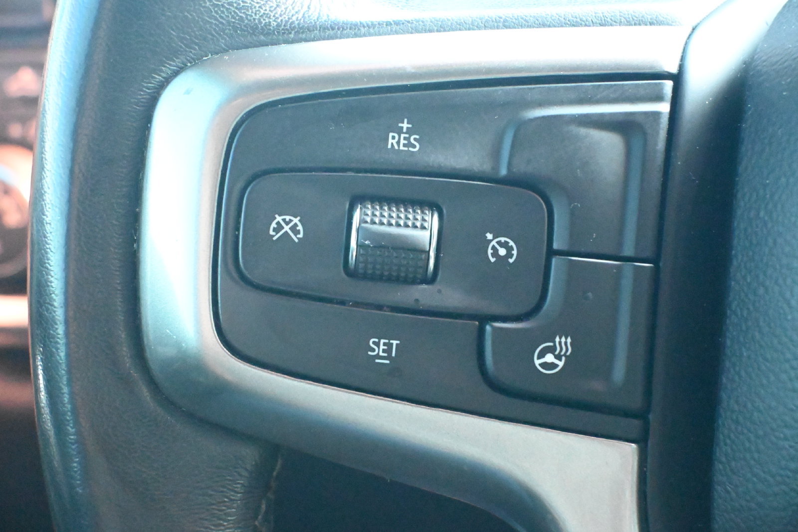 Used 2021 Chevrolet Silverado 1500 RST RWD image 13