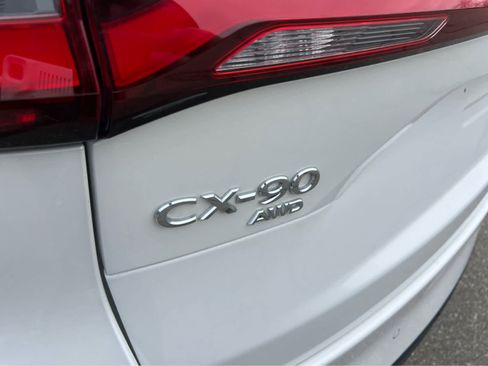 Used 2025 MAZDA CX-90 3.3 Turbo w/ Preferred Package image 9