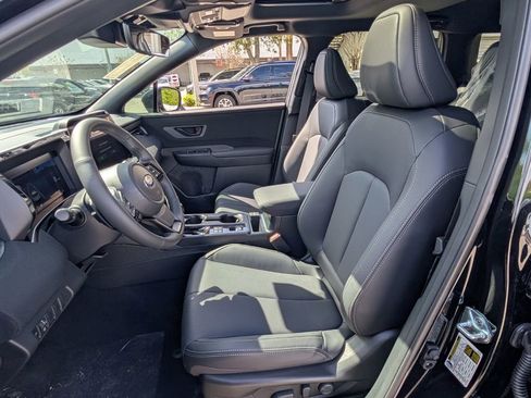 New 2026 Subaru Outback Limited AWD/4WD image 10