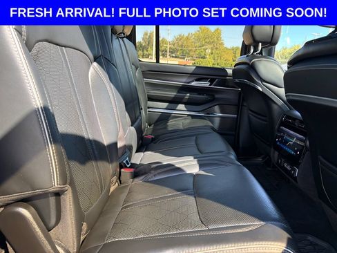 Used 2024 Jeep Grand Wagoneer Series II Obsidian w/ Quick Order Packagew 28T AWD/4WD image 42