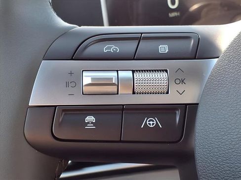 New 2026 Hyundai Tucson Limited image 21