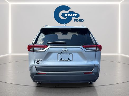 Used 2024 Toyota RAV4 XLE FWD image 9