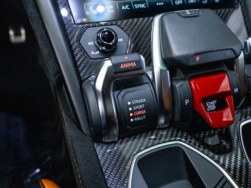 Used 2023 Lamborghini Urus Performante image 56