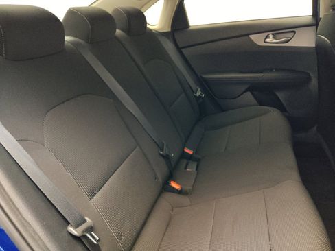 Used 2019 Kia Forte LXS FWD image 19