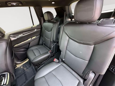Certified 2024 Cadillac XT6 Sport w/ Technology Package AWD/4WD image 31