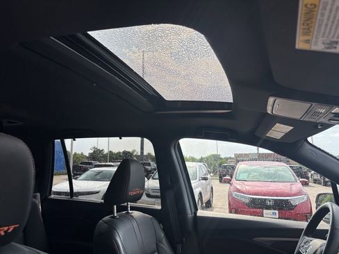 Used 2022 Honda Pilot TrailSport image 31