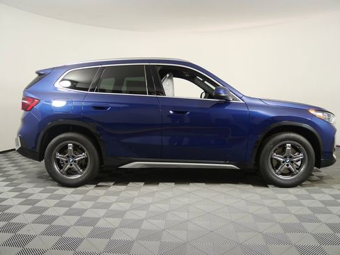 Used 2025 BMW X1 xDrive28i w/ Convenience Package image 2