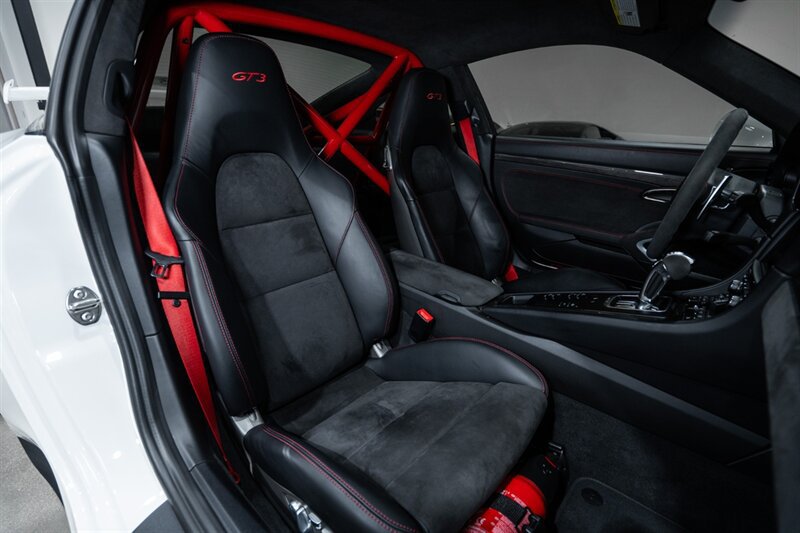 Used 2014 Porsche 911 GT3 RWD image 29