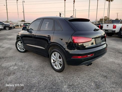 Used 2018 Audi Q3 2.0T Premium w/ Convenience Package image 4