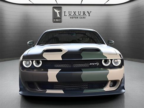 Used 2021 Dodge Challenger SRT Hellcat Redeye image 2