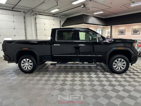 Used 2021 GMC Sierra 3500 Denali w/ Denali Ultimate Package image 7