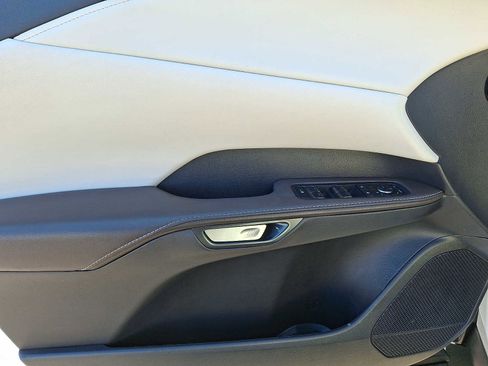 Used 2024 Lexus RX 350 Premium w/ Accessory Package (Z1) image 9