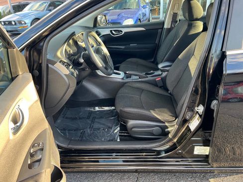 Used 2013 Nissan Sentra S image 19