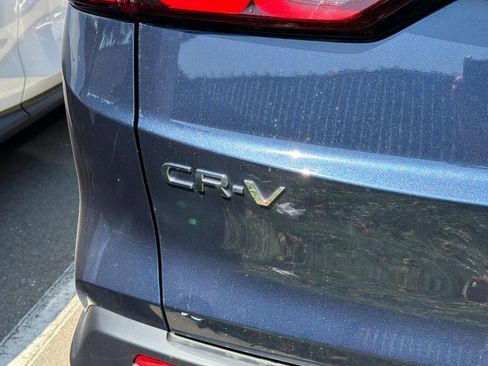 Used 2025 Honda CR-V EX image 7