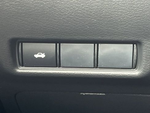 New 2026 Nissan Sentra SV w/ Floor Mat Package FWD image 19