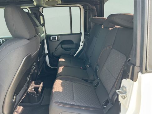 New 2026 Jeep Gladiator Mojave AWD/4WD image 10