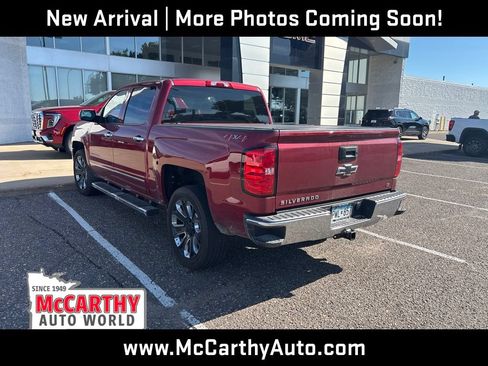 Used 2018 Chevrolet Silverado 1500 LT w/ All Star Edition AWD/4WD image 5