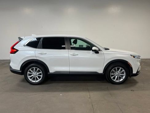 Used 2024 Honda CR-V EX image 2