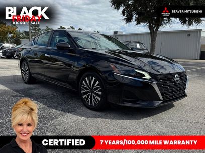 Used 2024 Nissan Altima 2.5 SV