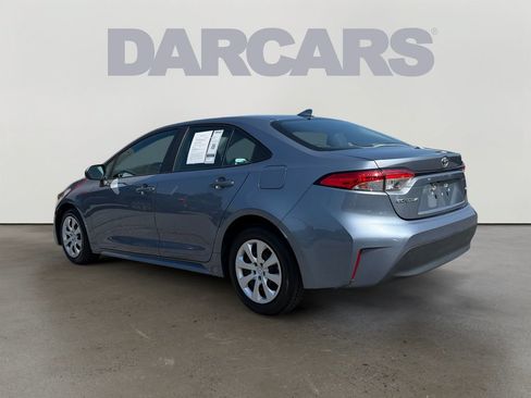 Used 2024 Toyota Corolla LE FWD image 5