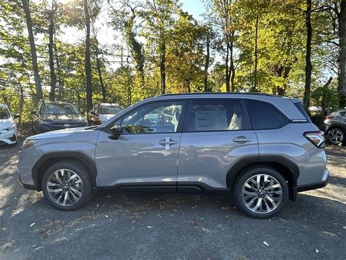 New 2025 Subaru Forester Touring image 5