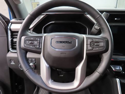 Used 2024 GMC Sierra 2500 Denali w/ Technology Package image 47