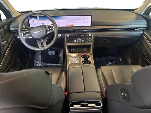 Used 2025 Genesis GV80 2.5T Prestige AWD/4WD image 10