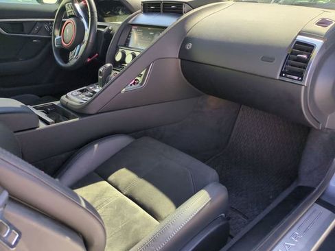 Used 2021 Jaguar F-TYPE Convertible image 24