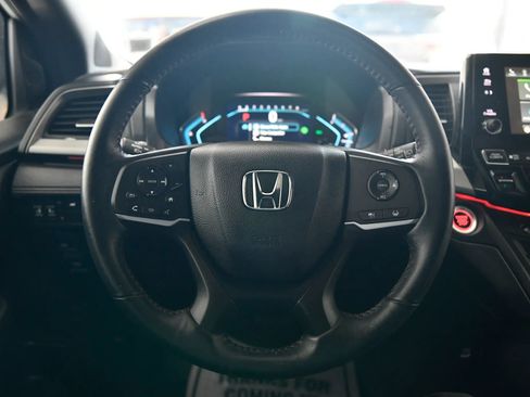 Used 2023 Honda Odyssey Sport image 15