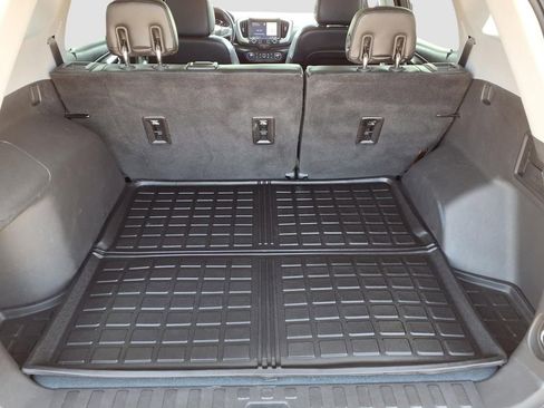 Used 2019 GMC Terrain SLT w/ Preferred Package image 31