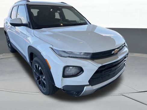 Used 2021 Chevrolet TrailBlazer LT w/ Convenience Package FWD image 1