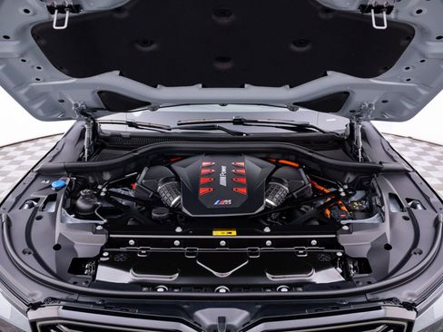 New 2026 BMW XM Label Red image 32