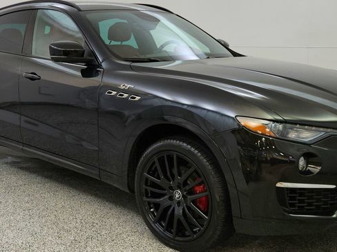 Used 2022 Maserati Levante GT AWD/4WD image 1