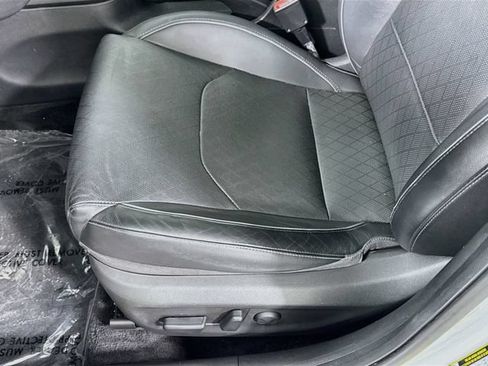 Used 2020 Hyundai Elantra GT w/ Style Package 02 FWD image 18