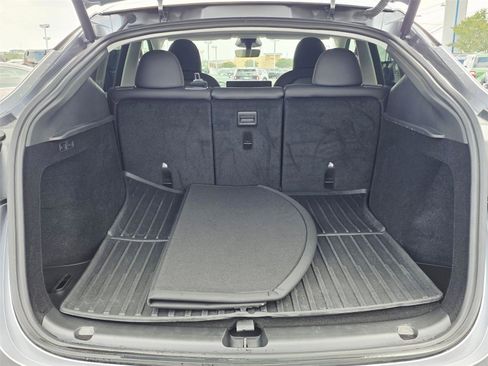 Used 2025 Tesla Model Y Long Range image 28