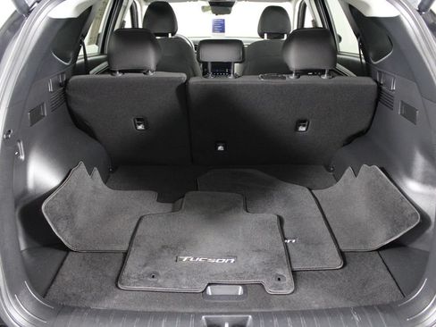 Used 2024 Hyundai Tucson SEL FWD image 17