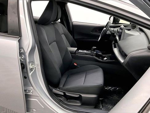Used 2024 Toyota Prius LE image 7