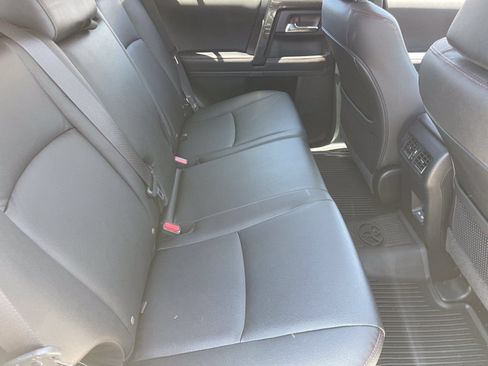 Used 2024 Toyota 4Runner TRD Off-Road Premium AWD/4WD image 14