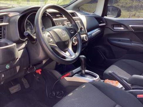 Used 2020 Honda Fit LX image 9