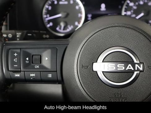 Used 2025 Nissan Pathfinder Rock Creek AWD/4WD image 8