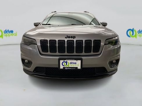 Used 2020 Jeep Cherokee Latitude Plus AWD/4WD image 14