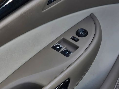 Used 2016 Cadillac ELR image 12