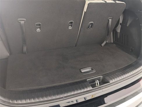 Used 2024 Kia Telluride S image 30