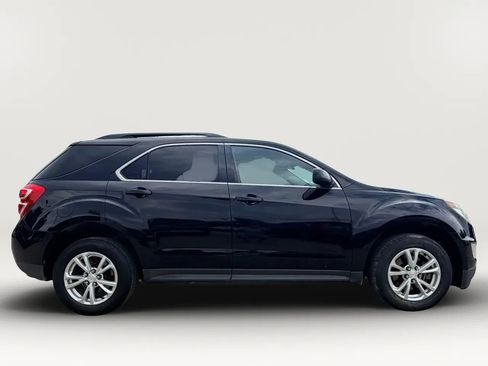 Used 2017 Chevrolet Equinox LT w/ Convenience Package FWD image 7