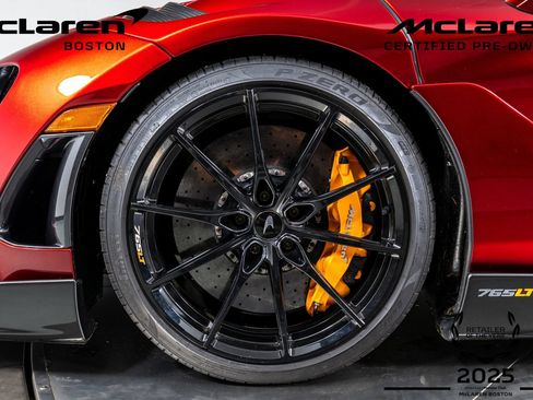 Used 2021 McLaren 765LT RWD image 18