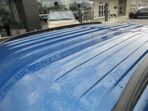 Used 2020 Ford Explorer XLT w/ Equipment Group 202A image 15