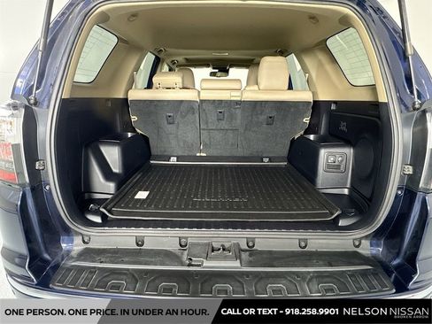 Used 2020 Toyota 4Runner Limited AWD/4WD image 26
